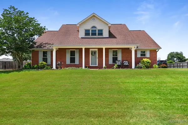 1689 Rambling Brook Lane, Prattville, AL 36066