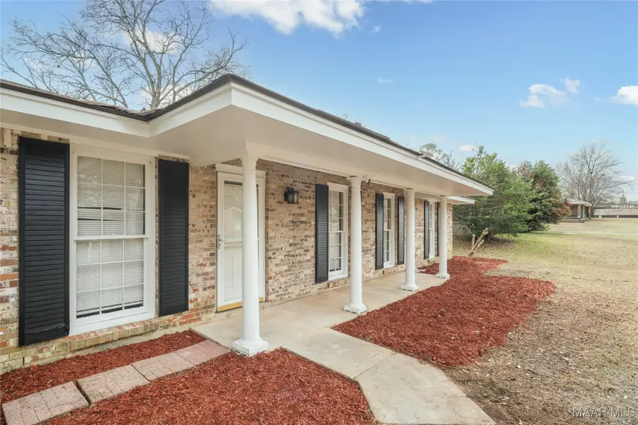 6120 Hinchcliff Road, Montgomery, AL 36117 - Image #2