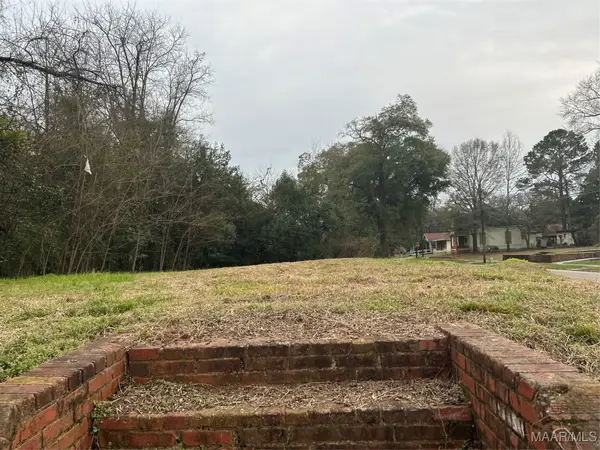 37 Elizabeth Street, Montgomery, AL 36104