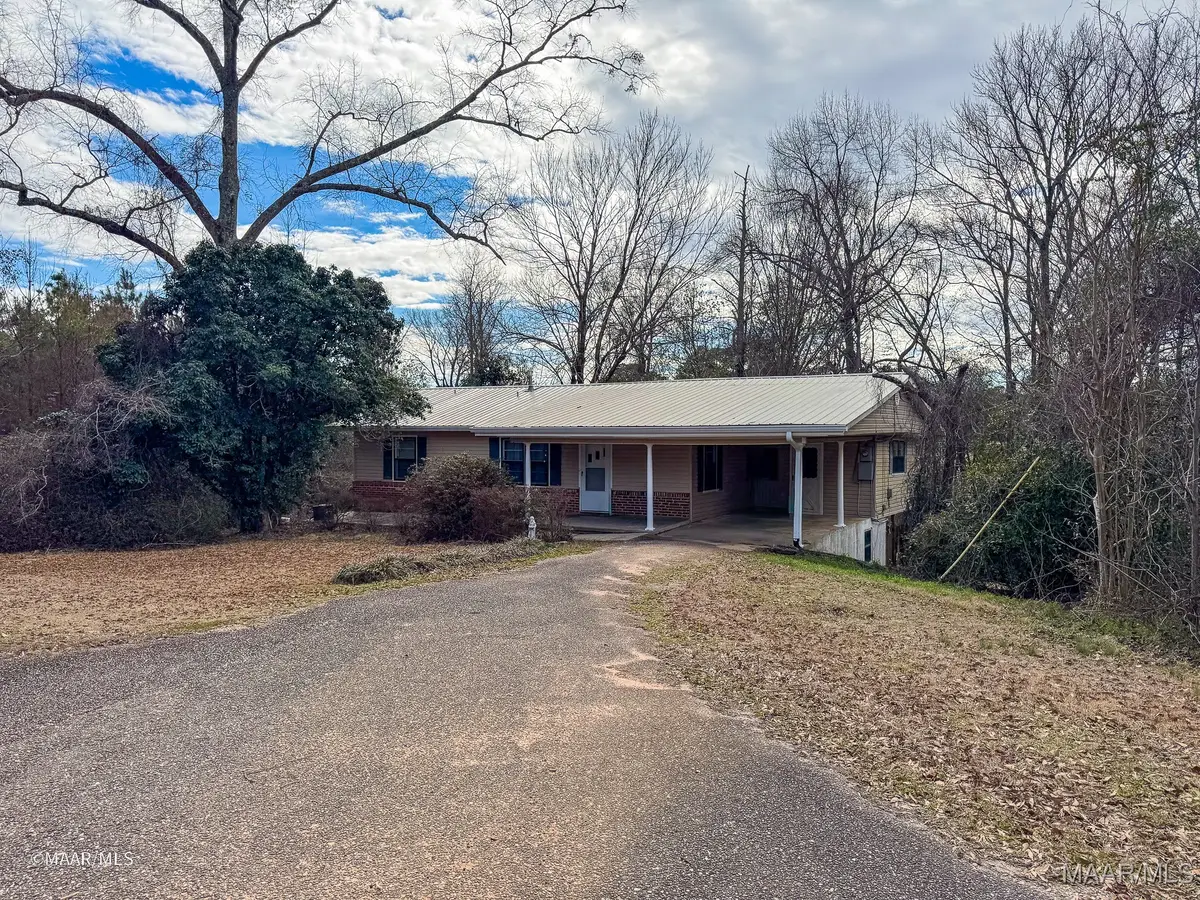 831 Smith Street, Thomasville, AL 36784 - Image #1