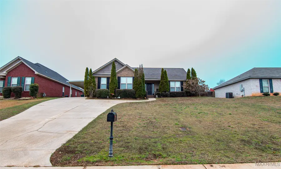 371 Ridgeview Drive, Millbrook, AL 36054 - #3