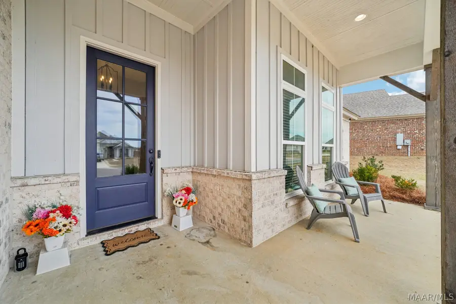 9355 Crescent Lodge Circle, Pike Road, AL 36064 - #2