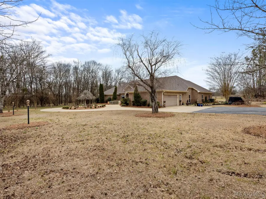 229 W Farmington Trace, Pike Road, AL 36064 - Image #3