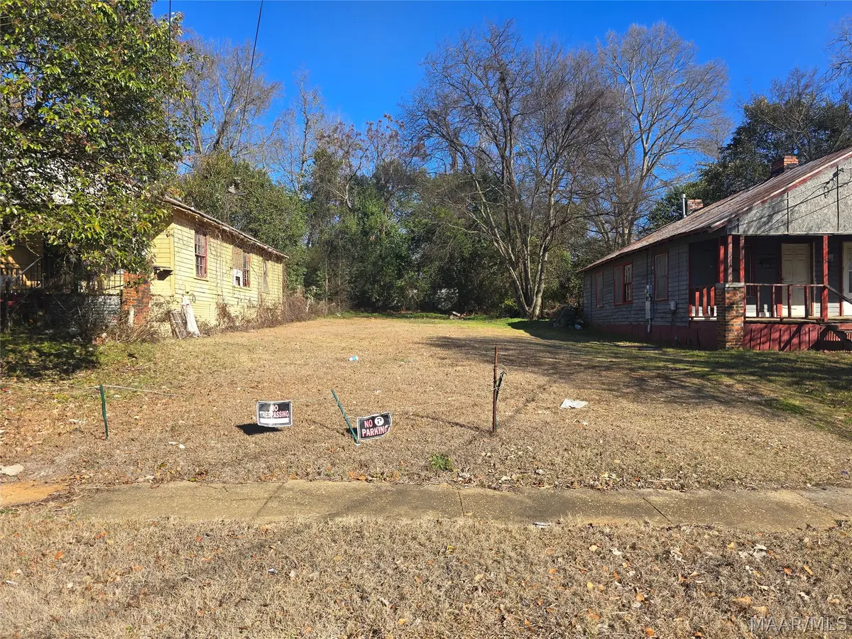 726 Woodrow Street, Montgomery, AL 36108 - #1