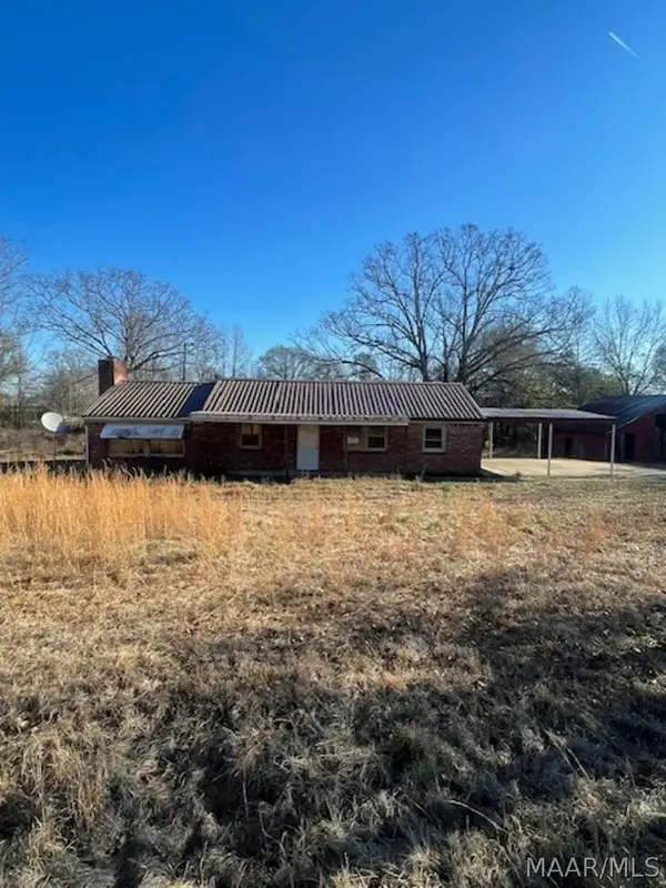 2737 Gardner Road, Grady, AL 36036