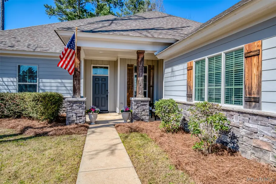 9422 Crescent Lodge Circle, Pike Road, AL 36064 - #2