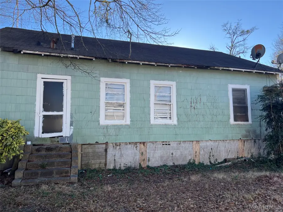 709 E Pine Street, Alexander City, AL 35010 - #2