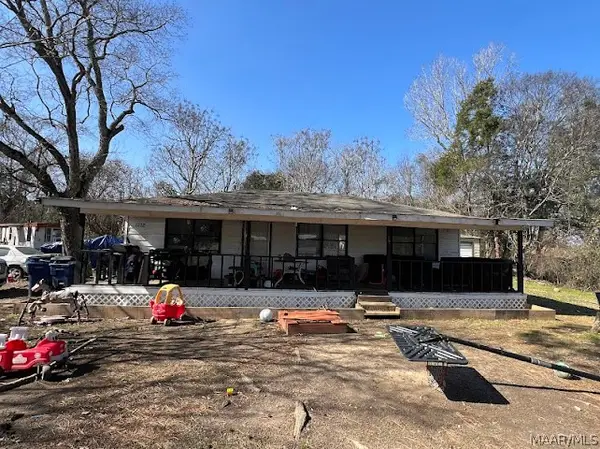 1722 Flatwood Road, Wetumpka, AL 36092