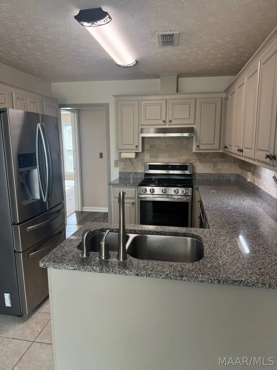 4485 White Acres Road, Montgomery, AL 36106 - #3