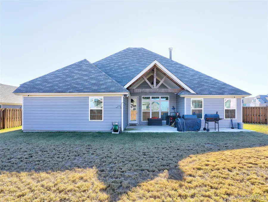 9366 Crescent Lodge Circle, Pike Road, AL 36064 - #2