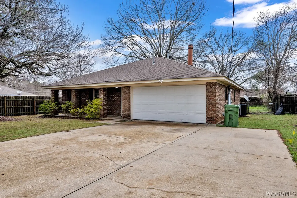 868 Dunbarton Drive, Montgomery, AL 36117 - #1