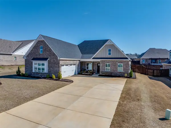 1286 Charleston Drive, Prattville, AL 36066