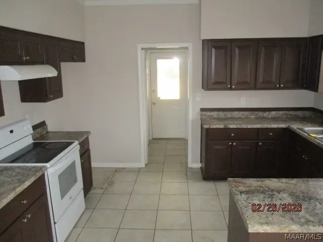 2132 N Sutherland Drive, Montgomery, AL 36116 - #3