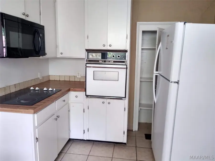 345 Ryan Street, Montgomery, AL 36107 - #3