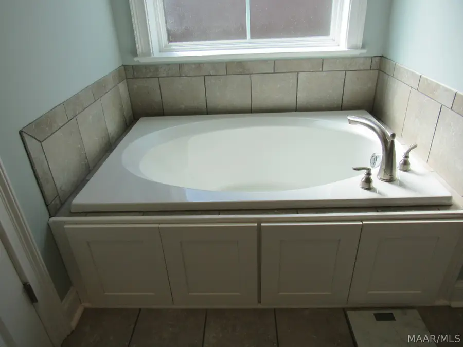 504 Jeffrey Drive, Prattville, AL 36066 - #3