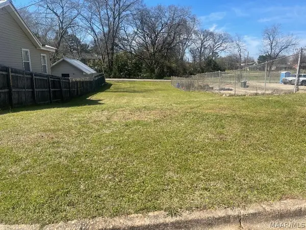 858 Murray Street, Montgomery, AL 36108