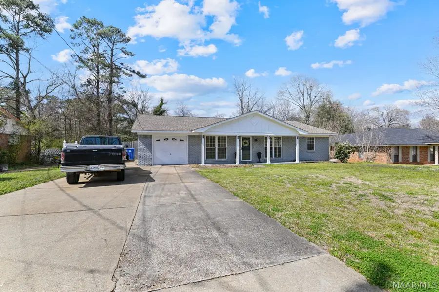 111 Livingston Avenue, Prattville, AL 36066 - #3