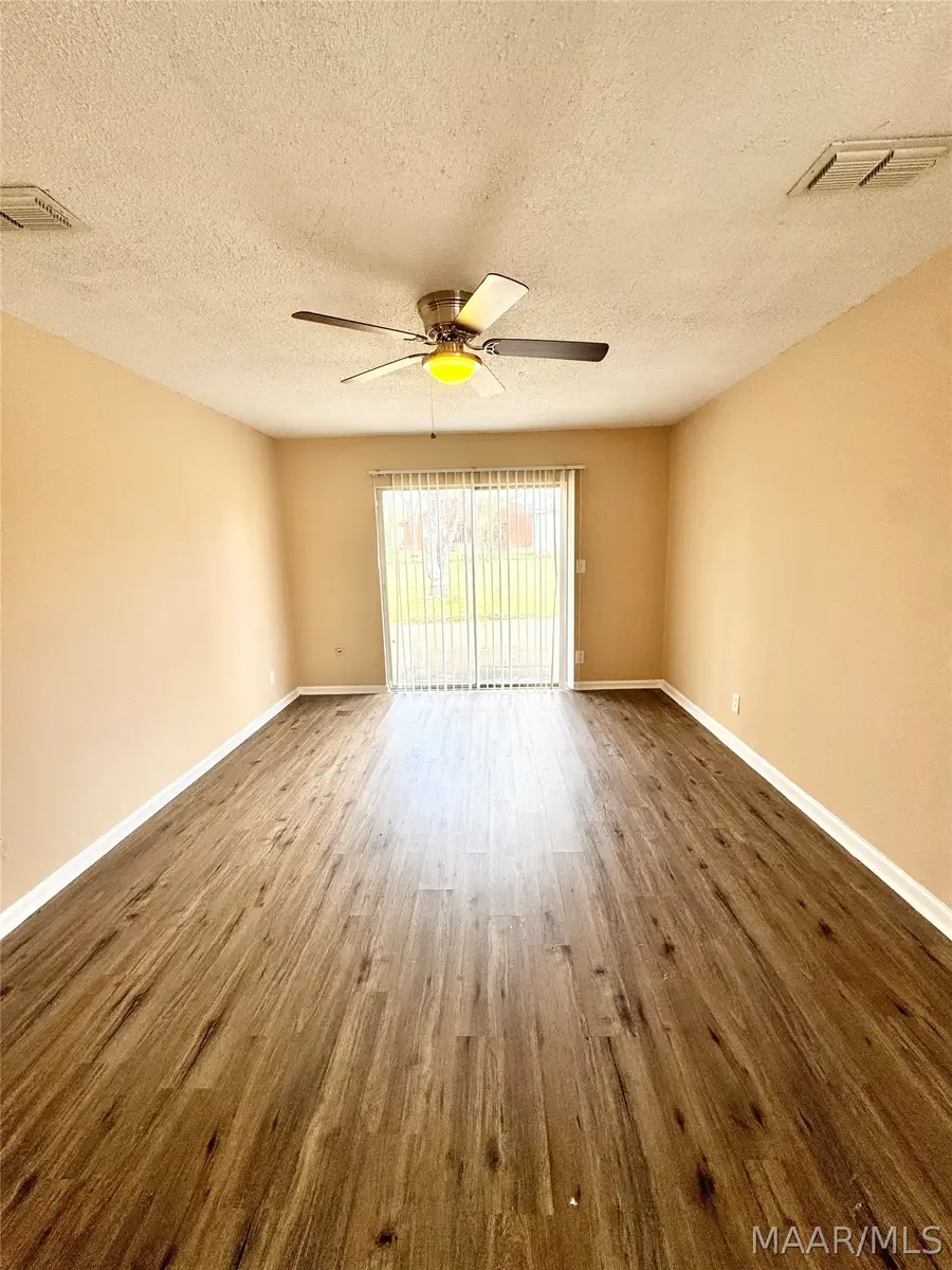 3021 Dobbs Circle, Montgomery, AL 36116 - #3