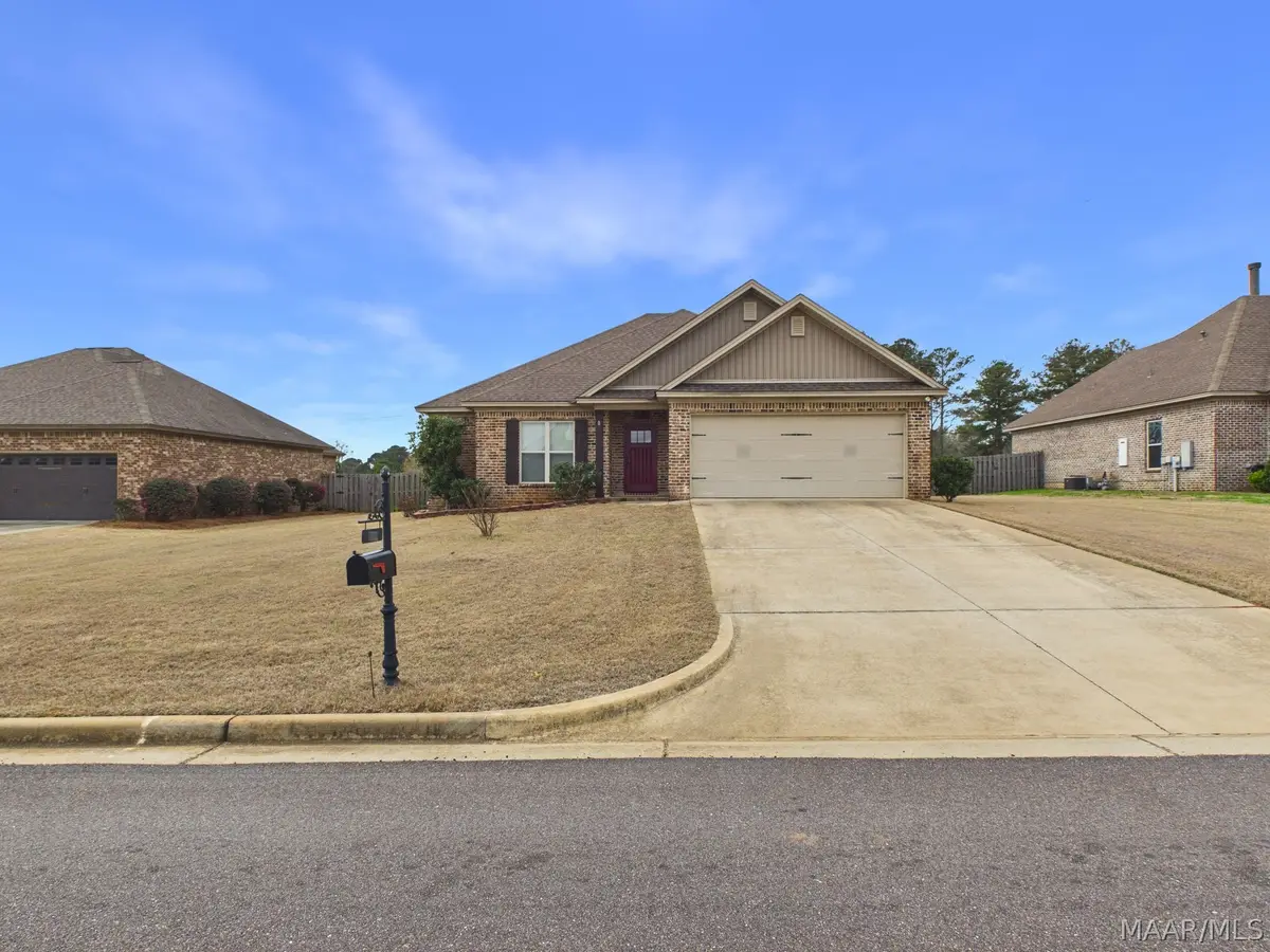 37 Tallahatchie Drive, Wetumpka, AL 36093 - #1