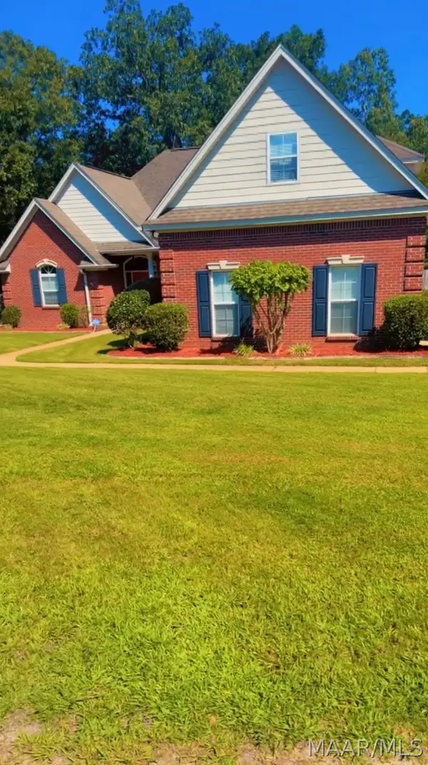 94 Sunnybrook Court, Deatsville, AL 36022