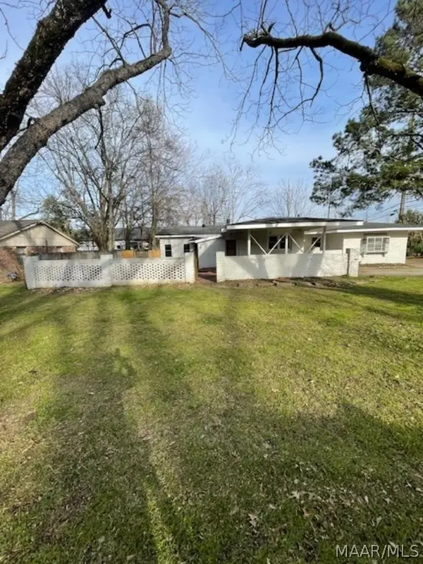 1855 Sylvan Drive, Montgomery, AL 36106