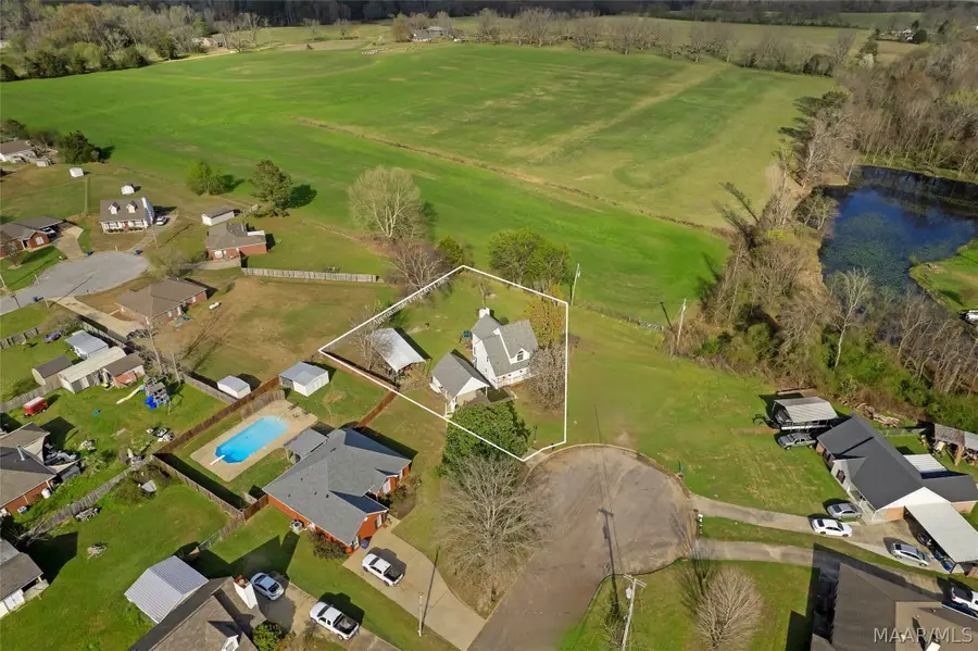 115 Willow Oak Drive, Deatsville, AL 36022 - #2