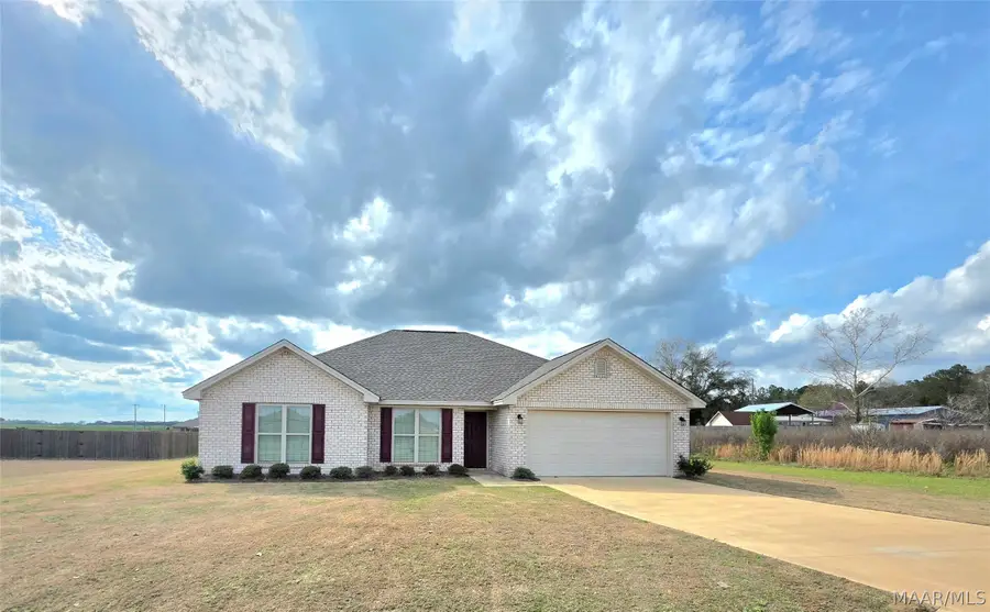 2405 Landing Loop, Deatsville, AL 36022 - #2