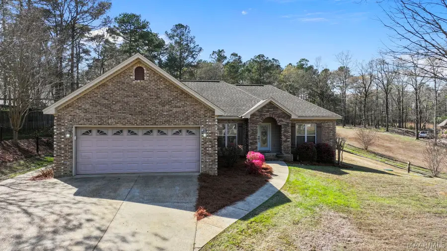 129 Hermitage Pass, Wetumpka, AL 36093 - #2