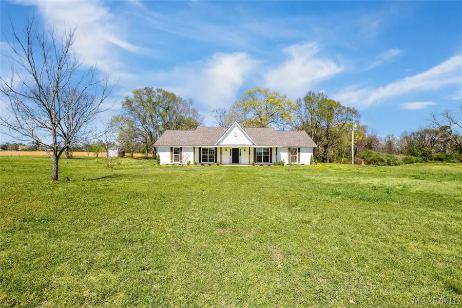 4258 Friendship Road, Tallassee, AL 36078 - #3