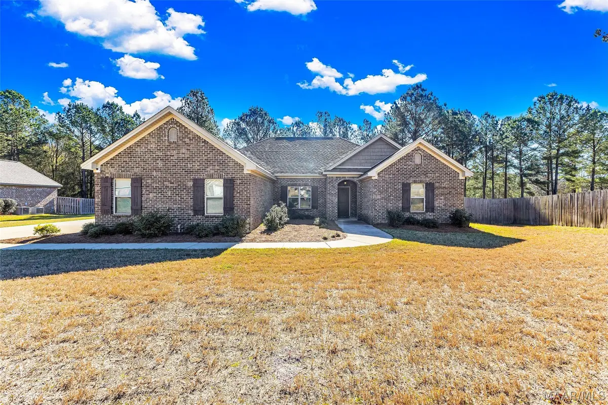 64 Valleys Edge, Wetumpka, AL 36093 - #1