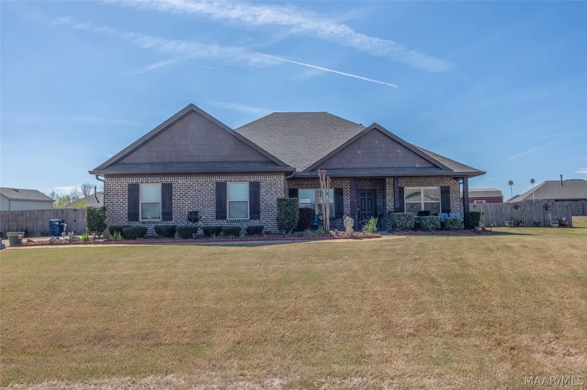 54 Sunnybrook Drive, Deatsville, AL 36022 - #1