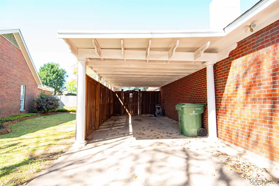 406 Fieldstone Court, Montgomery, AL 36117 - #3