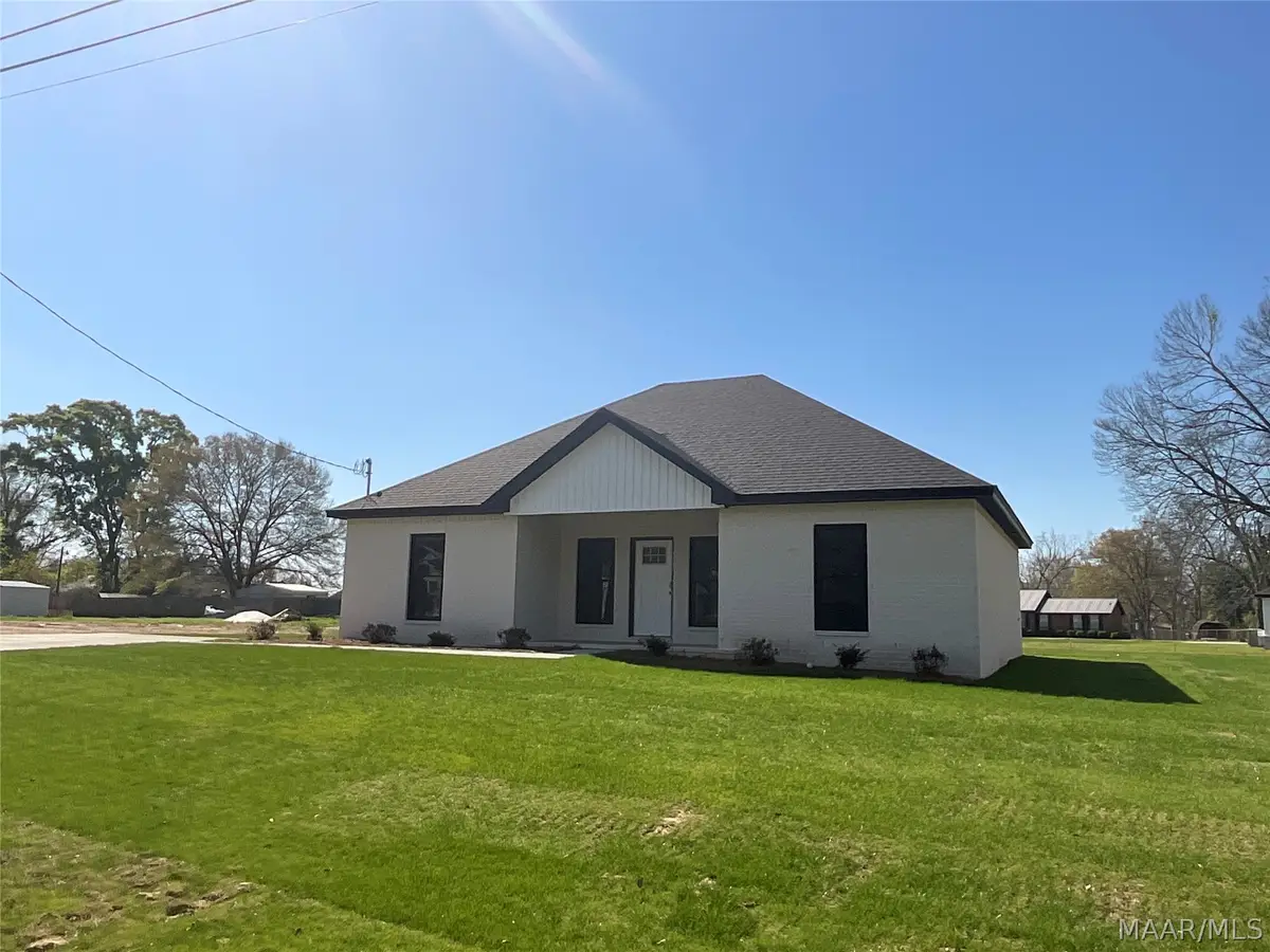 305 Davidson Street, Tallassee, AL 36078 - #1