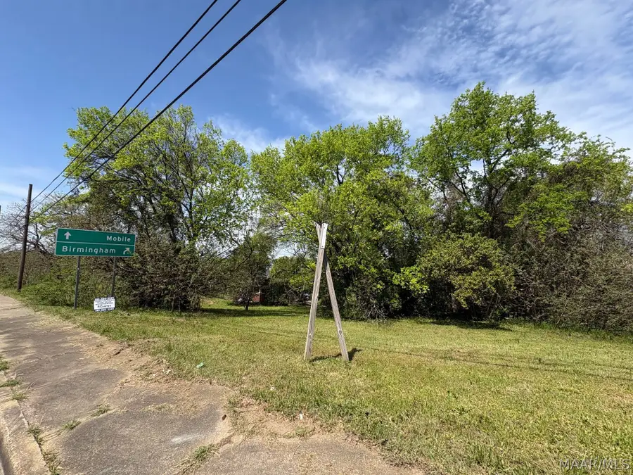 622 Clay Street, Montgomery, AL 36104 - #3