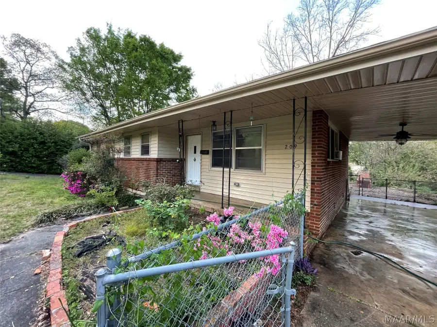 209 Nottingham Road, Montgomery, AL 36109 - #2