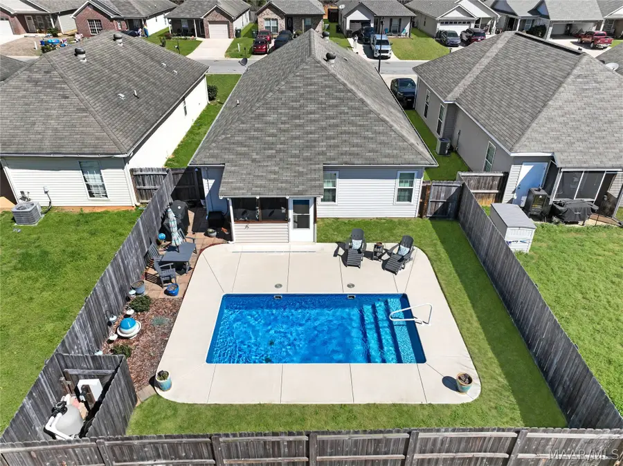 130 Park Drive N, Clanton, AL 35045 - #3