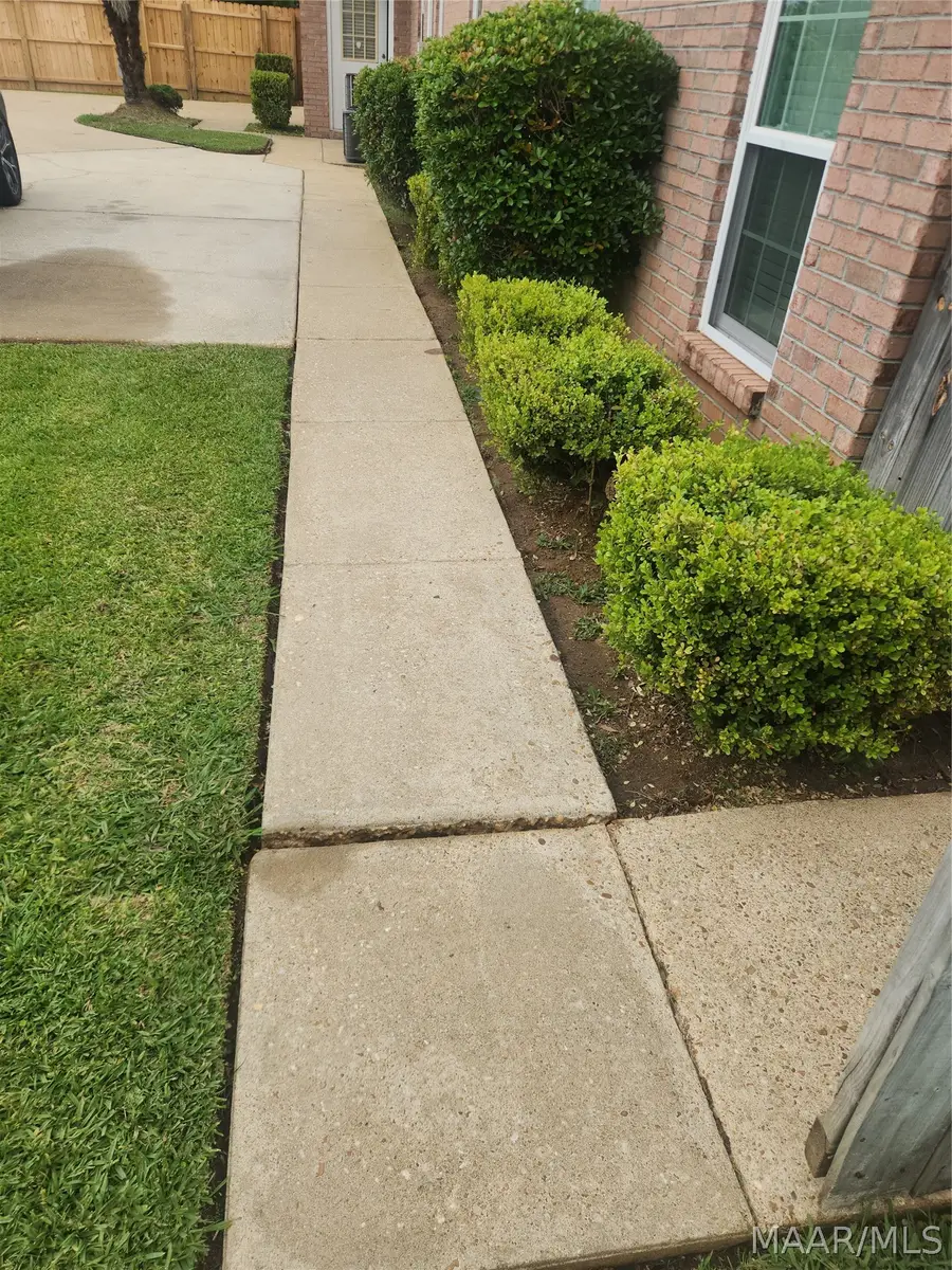 41 Fairlane Drive, Montgomery, AL 36109 - #3