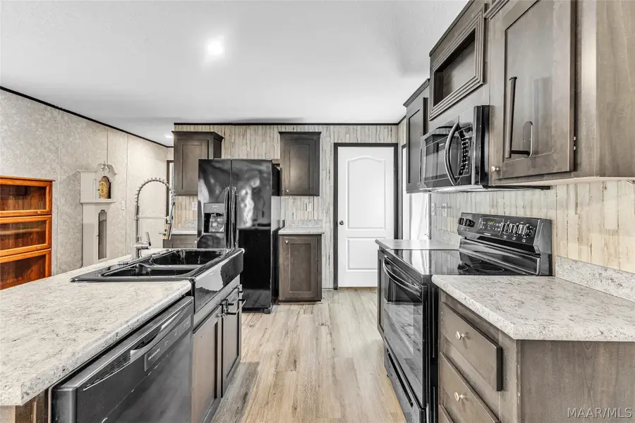 355 County Road 440 Road, Clanton, AL 35046 - #2