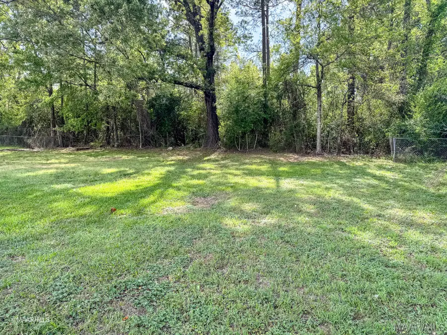 98 Poplar Street, Grove Hill, AL 36451 - #2