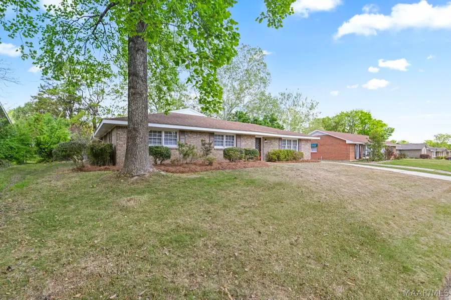 3139 Woodfern Drive, Montgomery, AL 36111 - #2