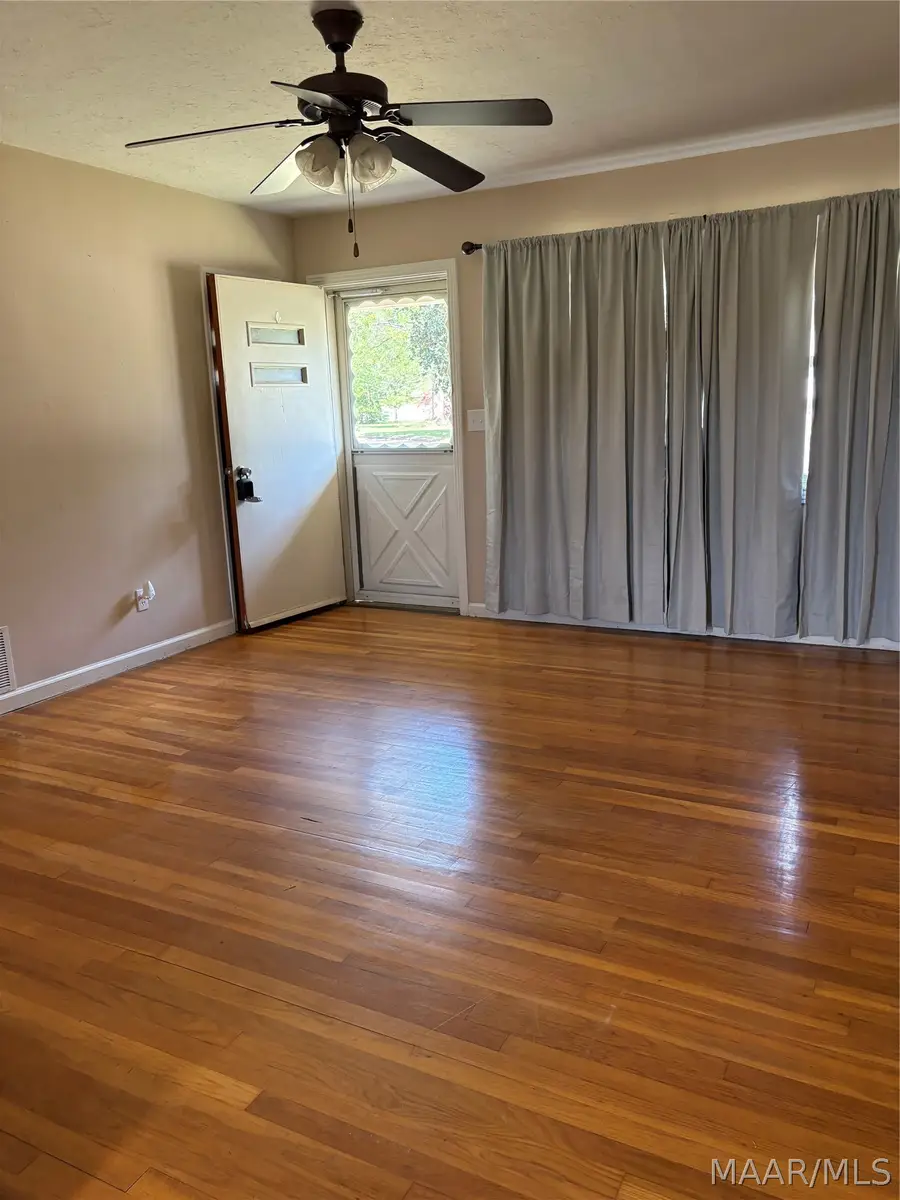 997 Parkwood Drive, Montgomery, AL 36109 - #3