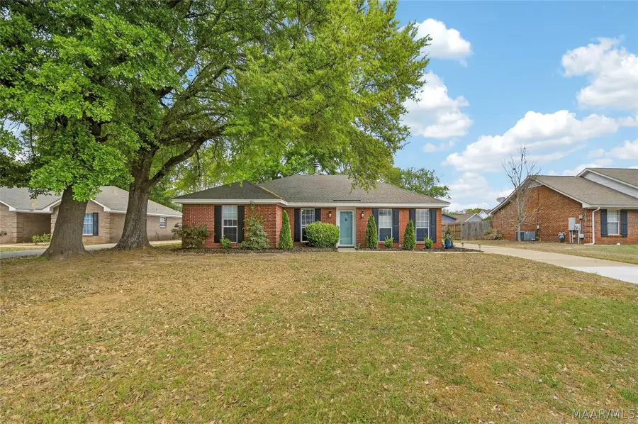 106 Shannon Court, Prattville, AL 36066 - #2