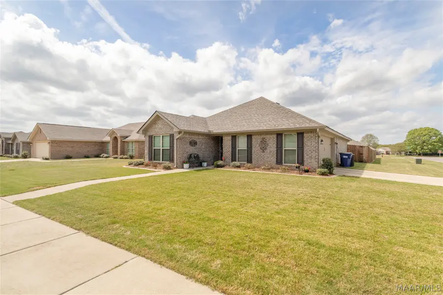 94 Hideaway Lane, Wetumpka, AL 36092 - #2