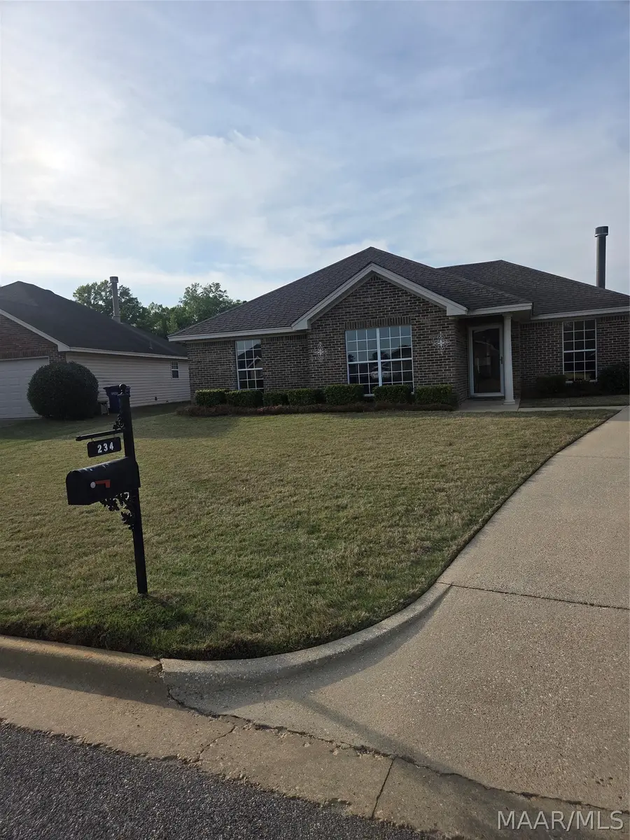 234 Mcdonald Drive, Wetumpka, AL 36092 - #2