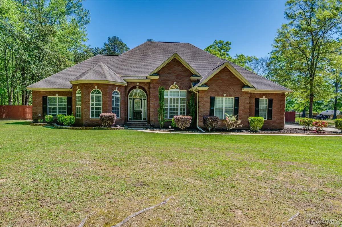 4250 Millwood Lane, Millbrook, AL 36054 - #1