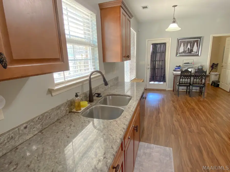 3567 Grand Central Avenue N, Fultondale, AL 35068 - #3