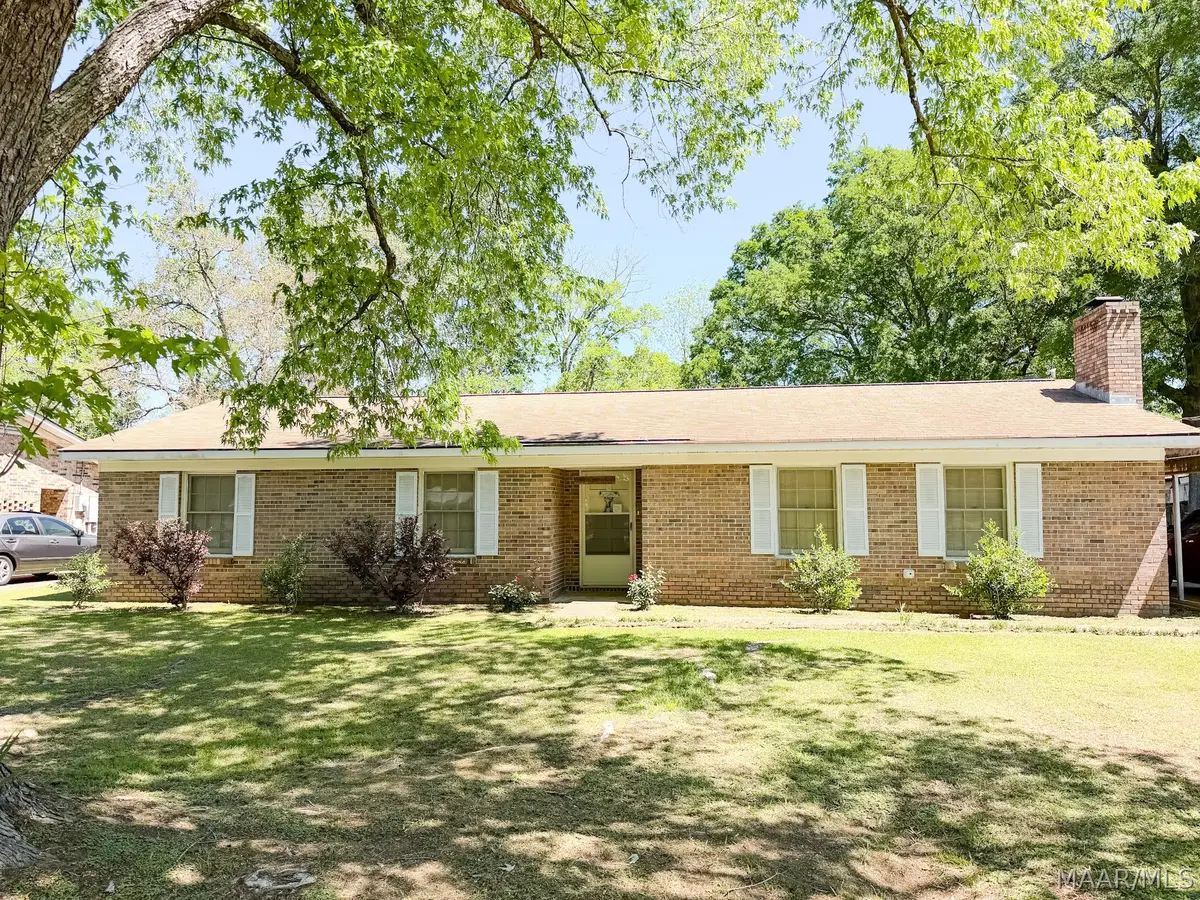 132 Butler Street, Selma, AL 36701 - #1