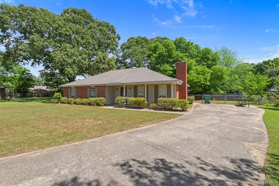115 Ginfield Court, Coosada, AL 36020 - #3