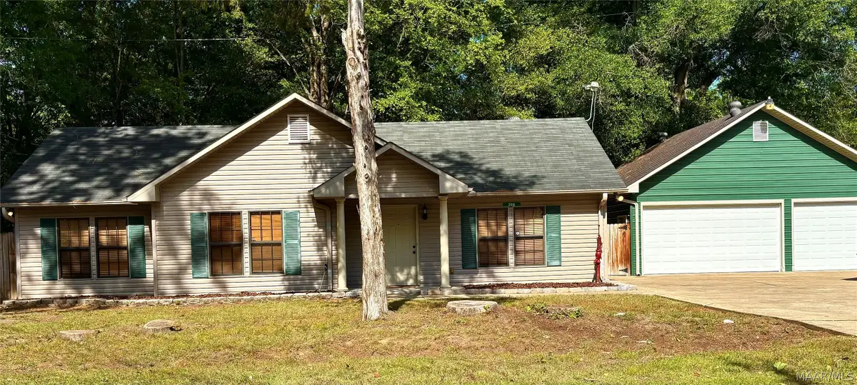206 Larry Street, Prattville, AL 36067 - #1