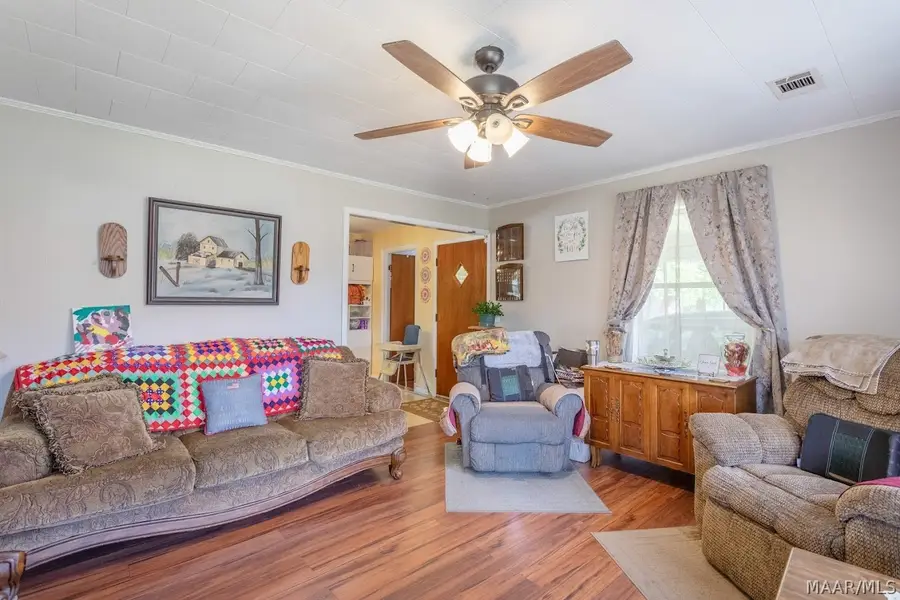 658 W Sixth Avenue, Luverne, AL 36049 - #3